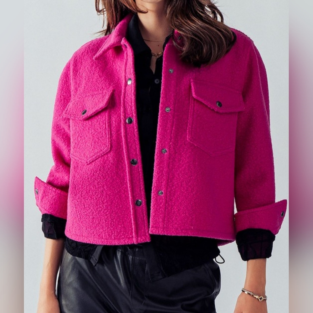 #206 🛑28 S, M FINAL PRICE SNAP BUTTON SEMI CROP TEDDY JACKET - Picture 5 of 9
